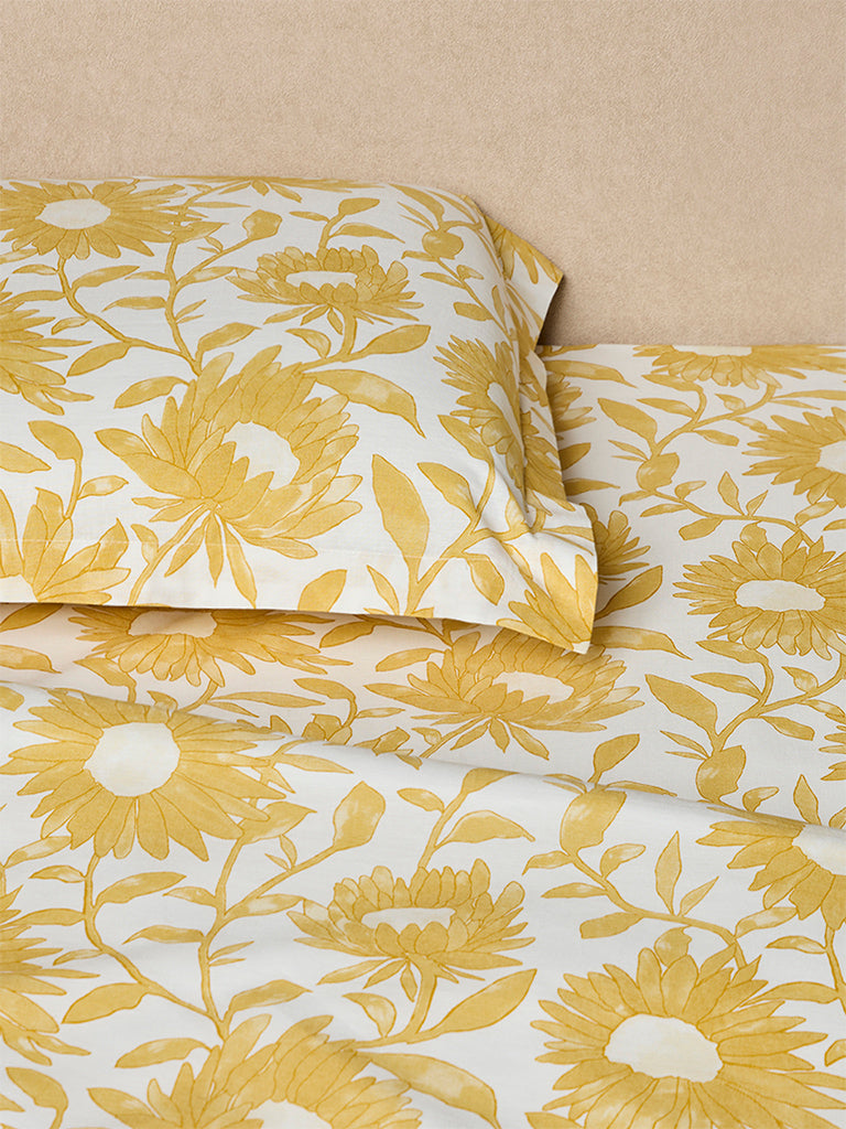 Westside Home Yellow Sunflower Pattern Queen Bed Sheet Set