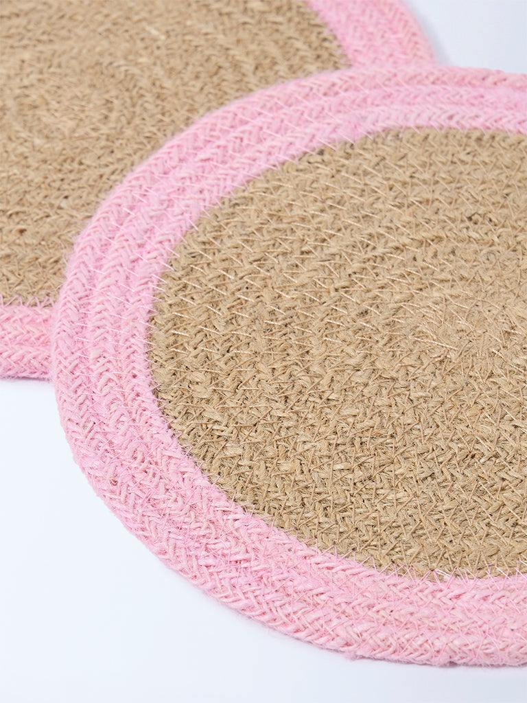 Westside Home Pink Coir Fibre Trivets (Set of 2)