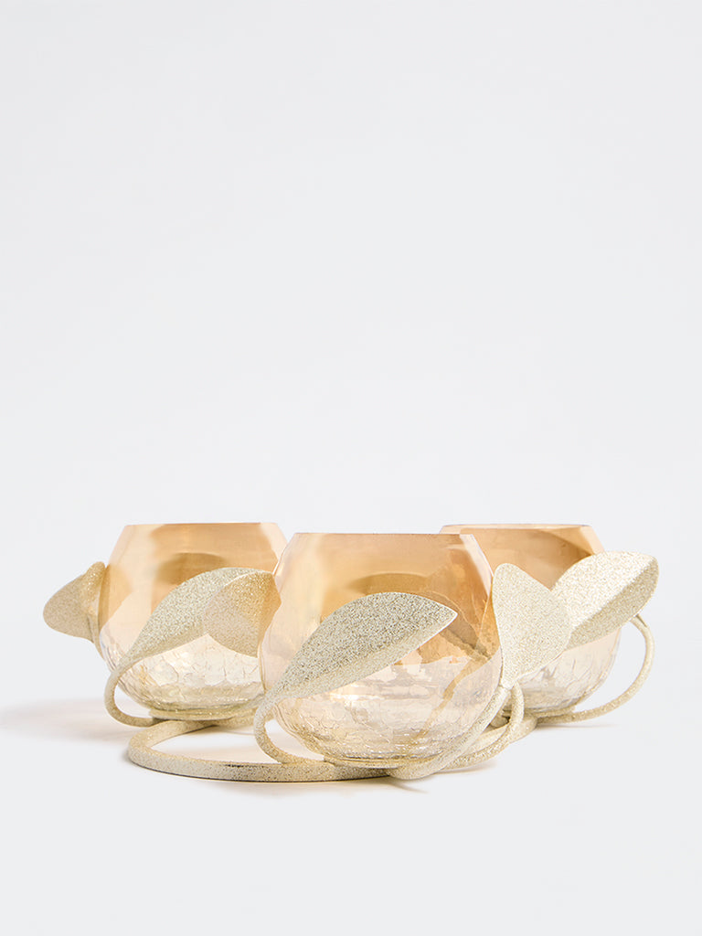 Westside Home White Oval Tripple Leaf Candle Stand