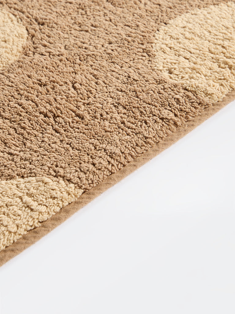 Westside Home Brown Polka Dot Bath Mat