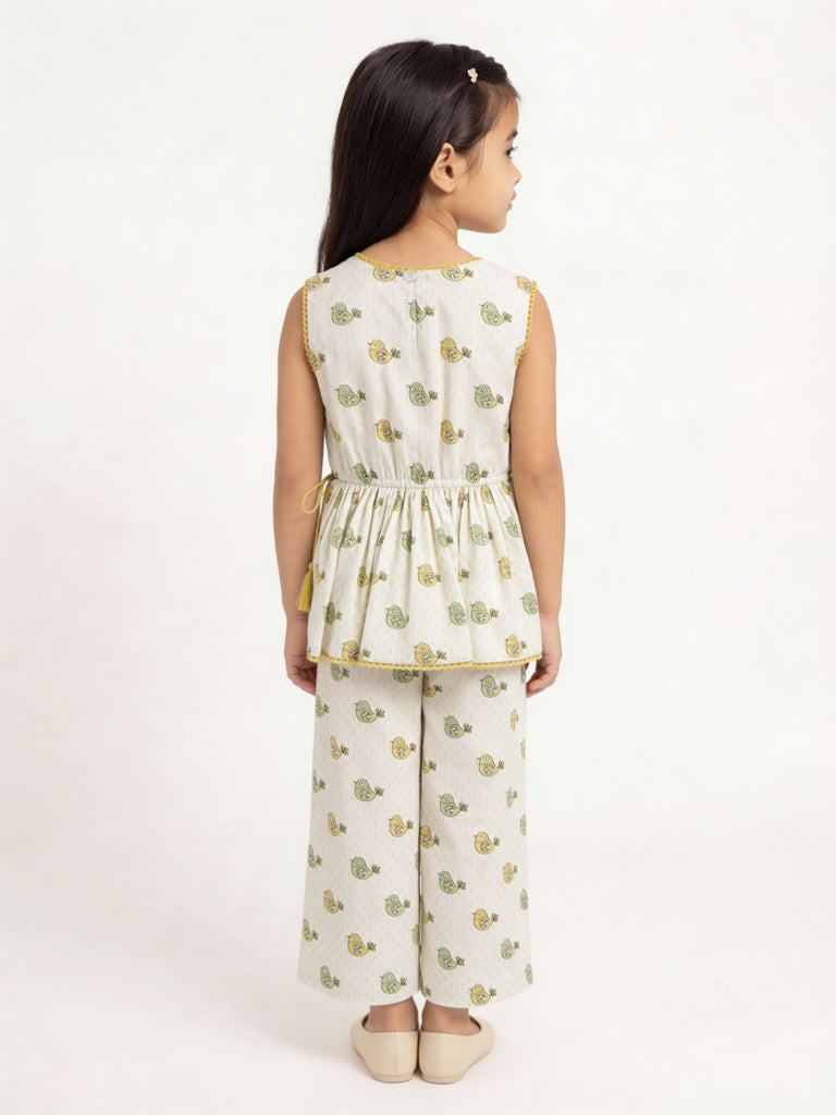 Utsa Kids Girls Off-White Printed Cotton Ethnic Pants - (2-8yrs)