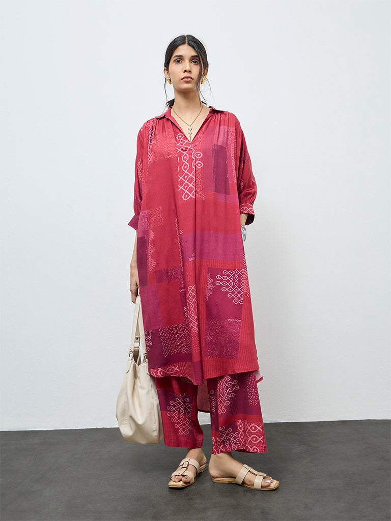 Utsa Red Printed Pants