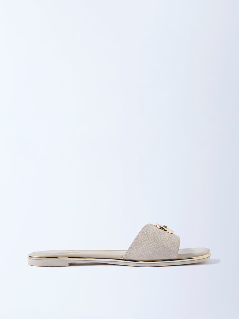 LUNA BLU Ivory Buckle-Detailed Slides