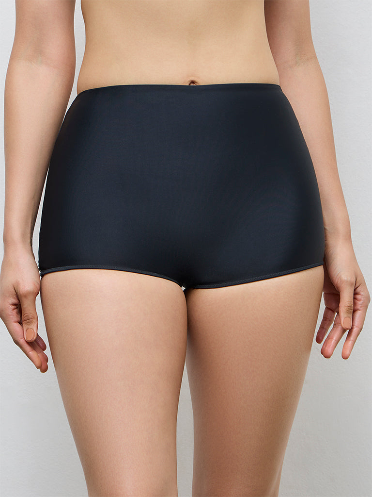 Wunderlove Black Solid Hi-Waist Briefs