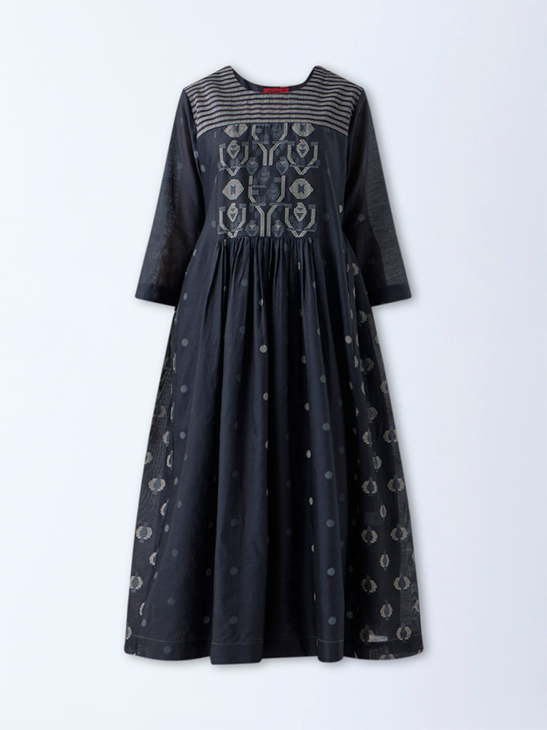 Zuba Black Jamdani Embroidered A-Line Kurta with Inner