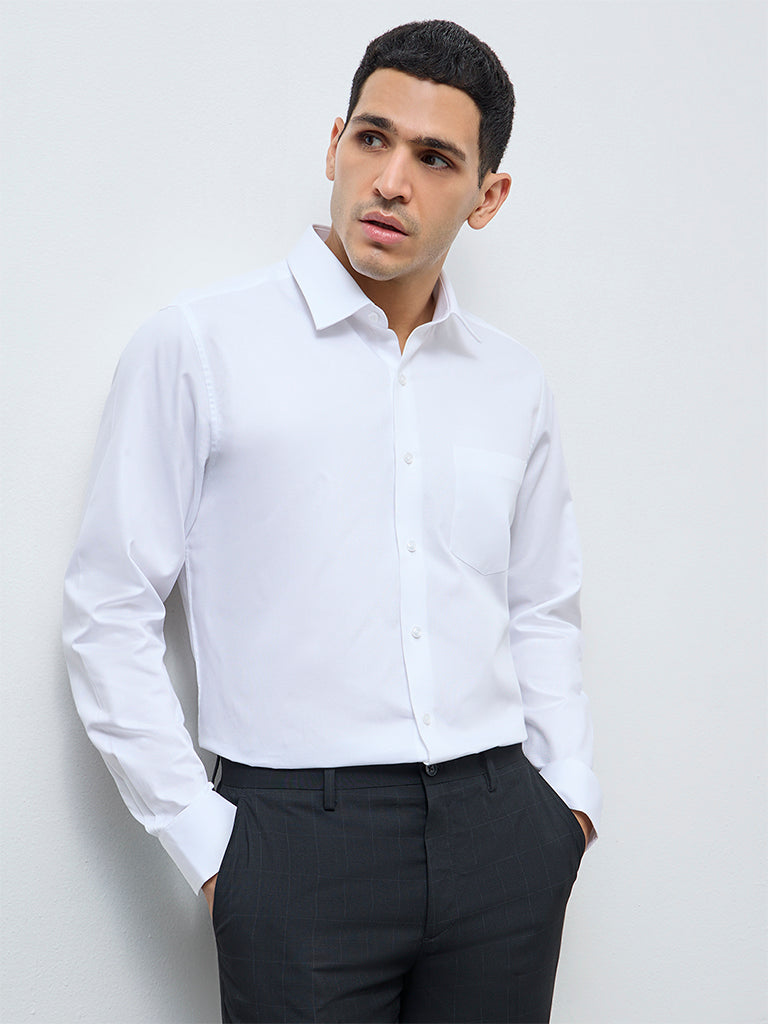 WES Formals White Solid Slim-Fit Cotton Shirt