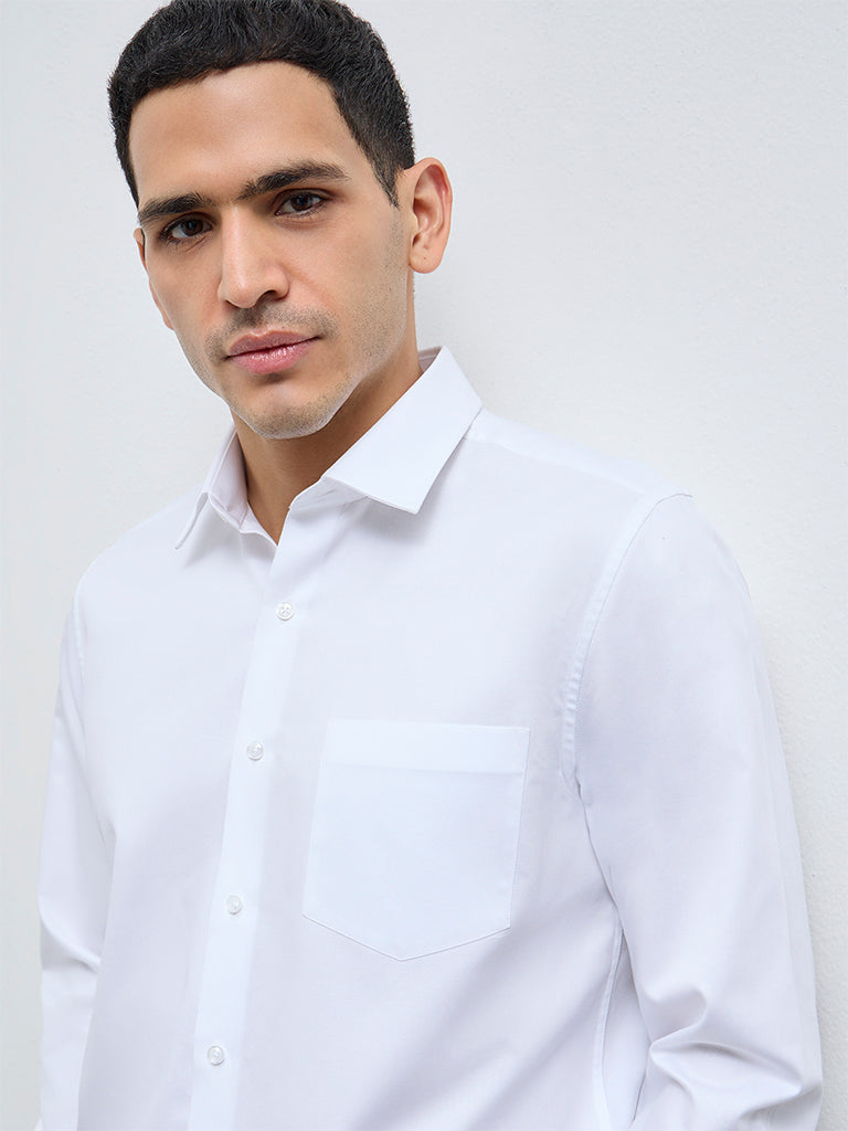 WES Formals White Solid Slim-Fit Cotton Shirt
