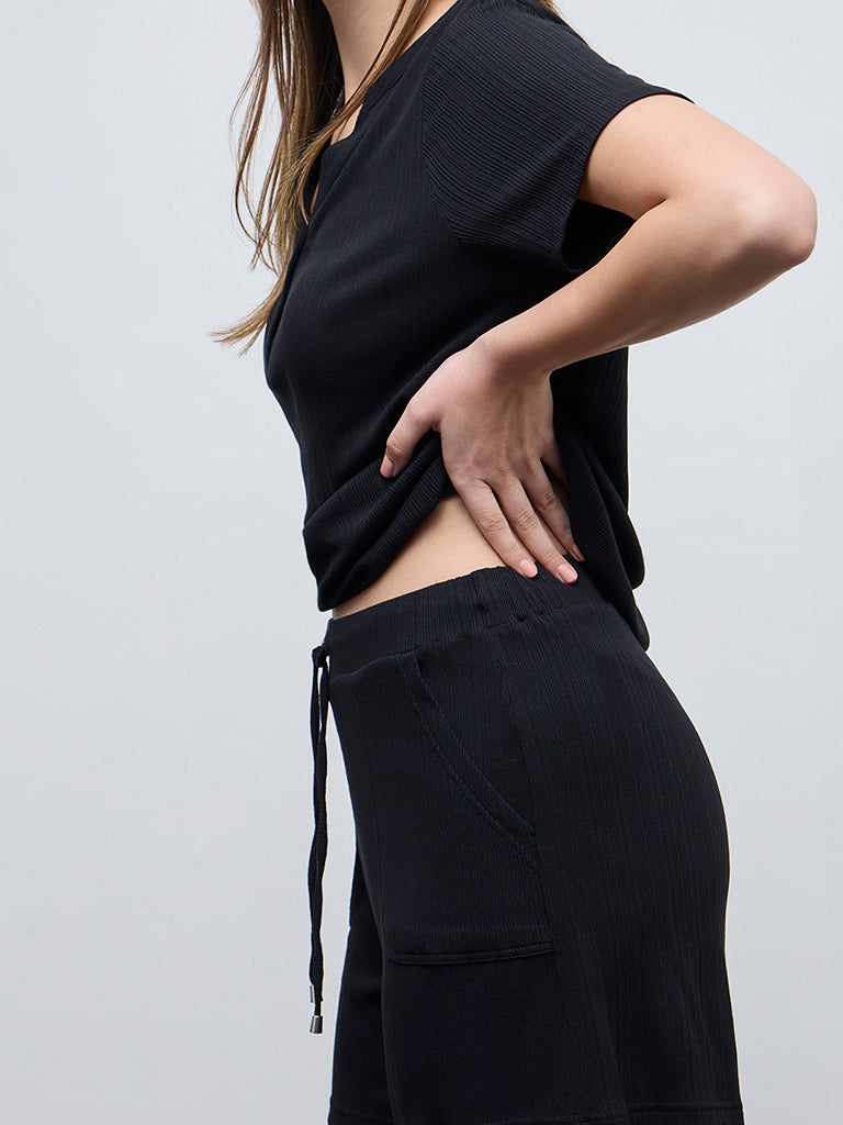 Wunderlove Black Ribbed-Textured High-Rise Shorts