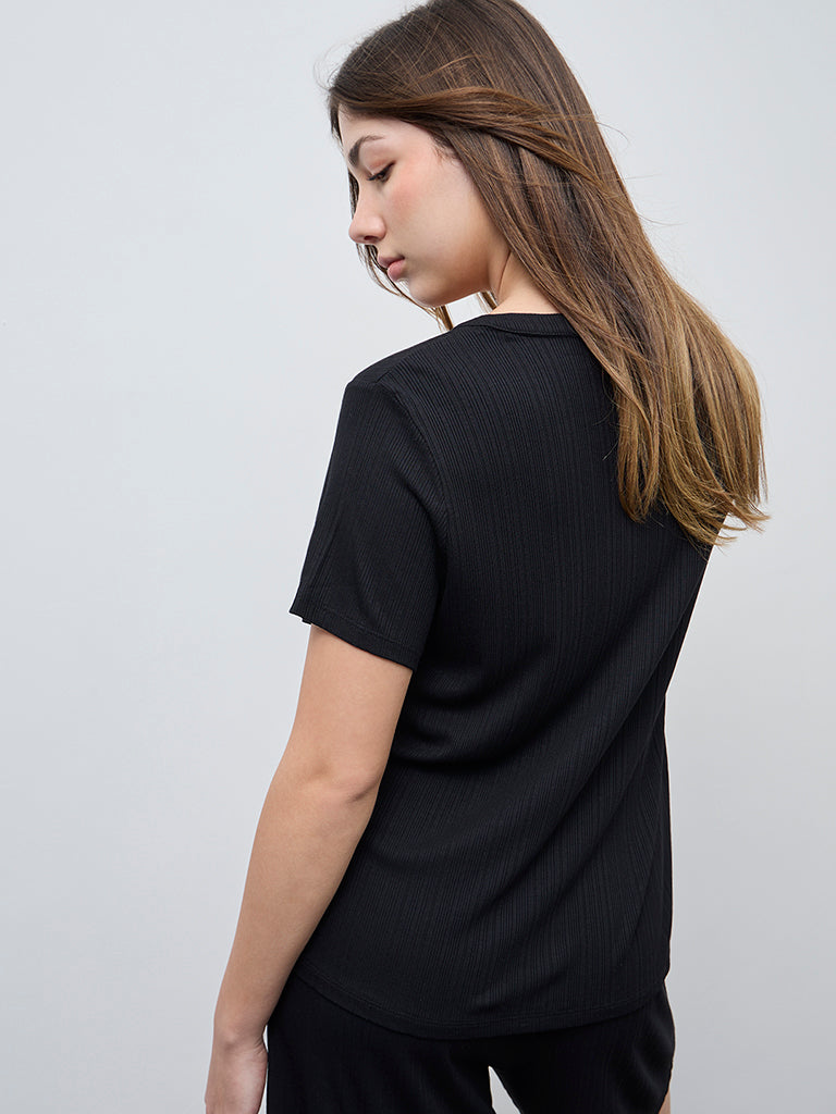 Wunderlove Black Ribbed-Textured Henley Top