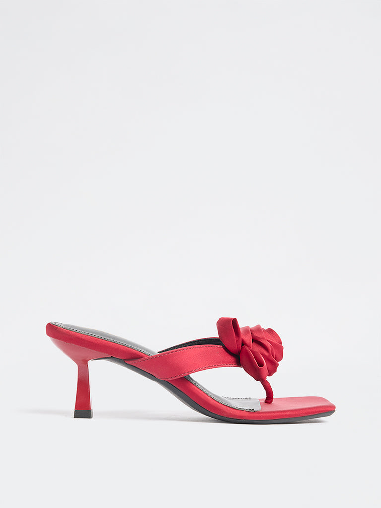 LUNA BLU Red Floral Detailed Sandals