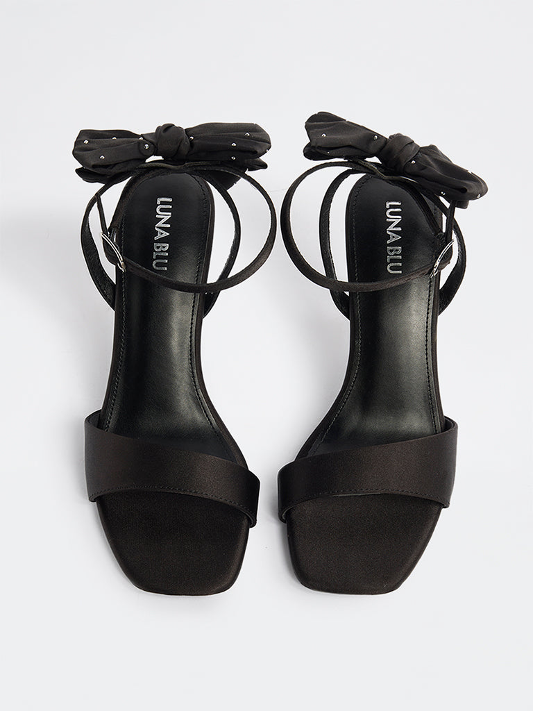 LUNA BLU Black Bow Detailed Sandals
