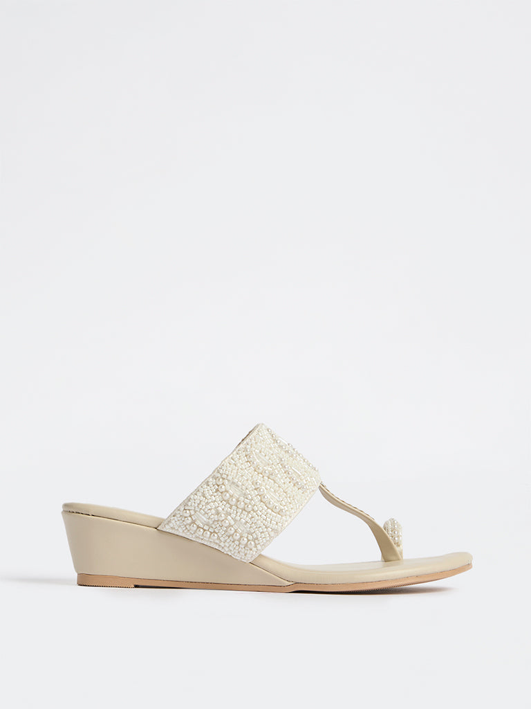 LUNA BLU Ivory Pearlescent Kolhapuri Wedge Heel Sandals