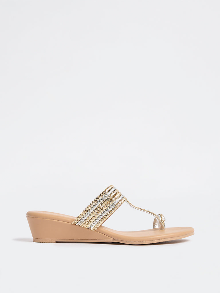 LUNA BLU Gold Braided Kolhapuri Sandals