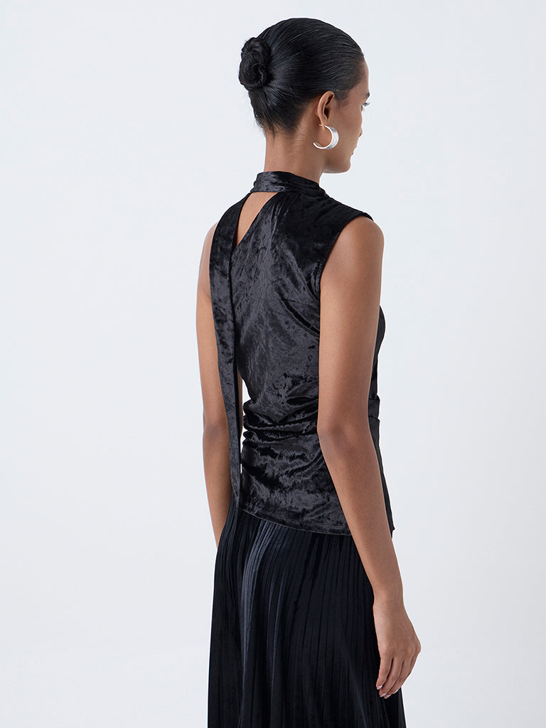 Wardrobe Black One-Shoulder Velvet Top