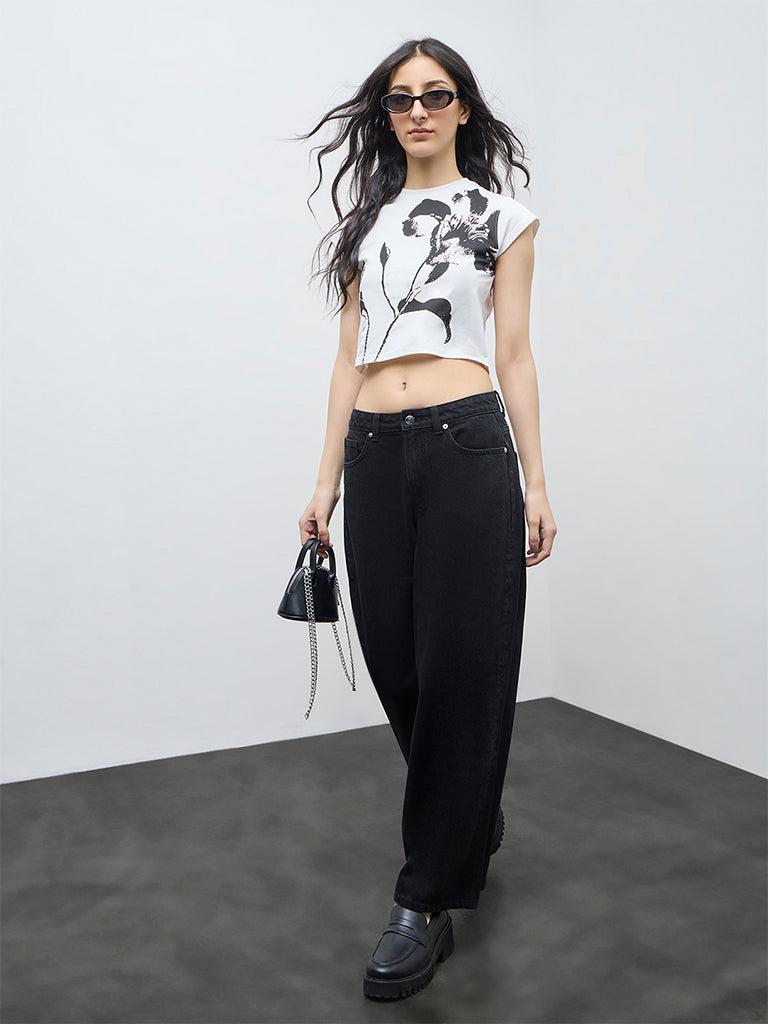 Nuon White Floral Design Cotton-Blend T-Shirt