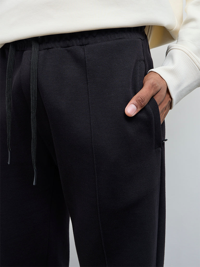 Nuoflexx Black Relaxed-Fit Mid-Rise Cotton-Blend Track Pants