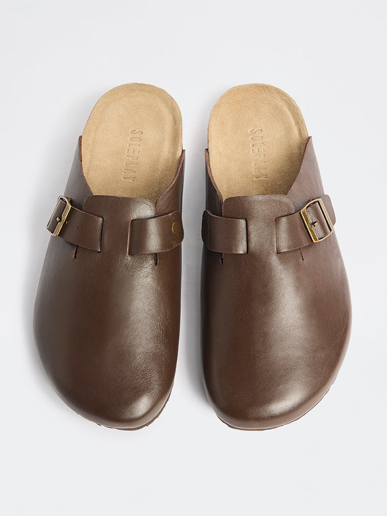SOLEPLAY Brown Buckle Clogs