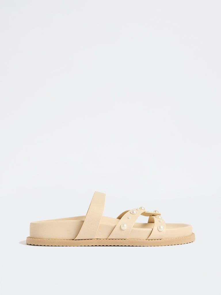 LUNA BLU Ivory Pearl-Detailed Comfort Sandals