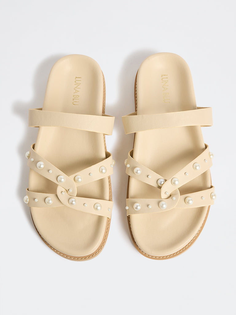 LUNA BLU Ivory Pearl-Detailed Comfort Sandals