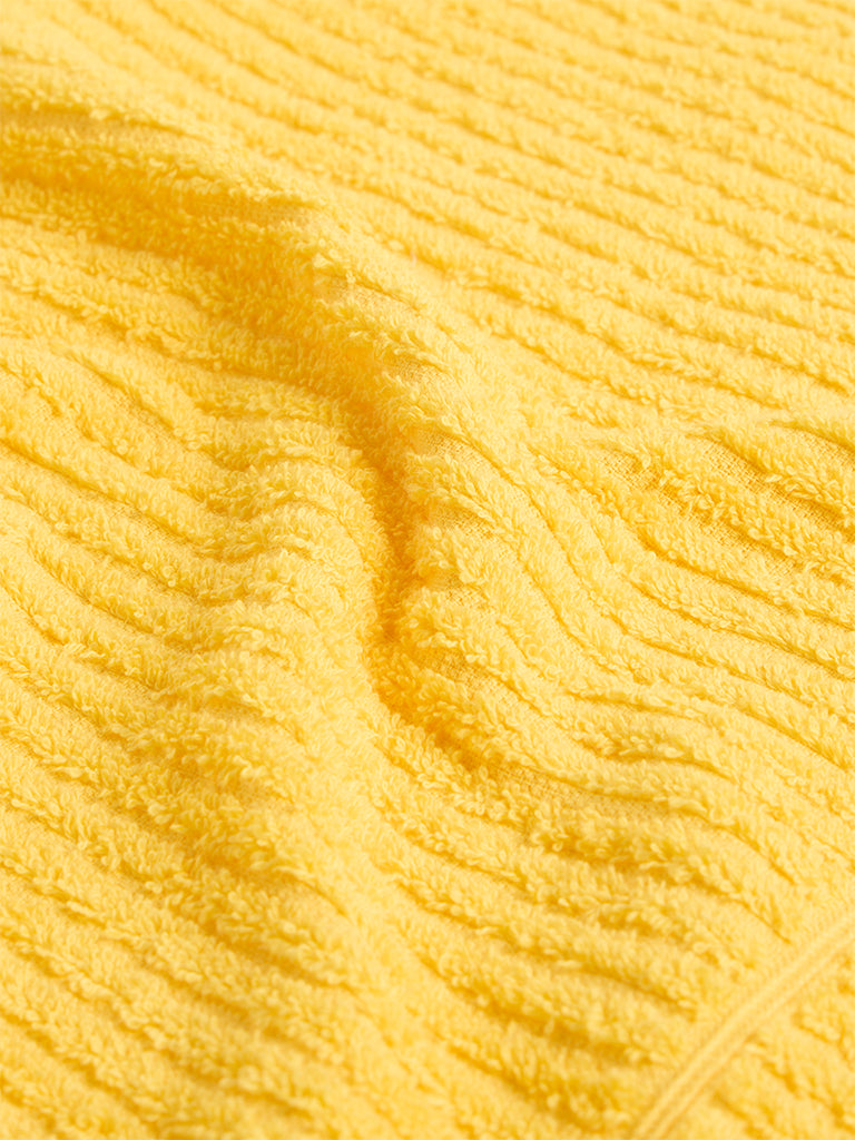 Westside Home Yellow Self-Striped Face Towels (Set of 2)