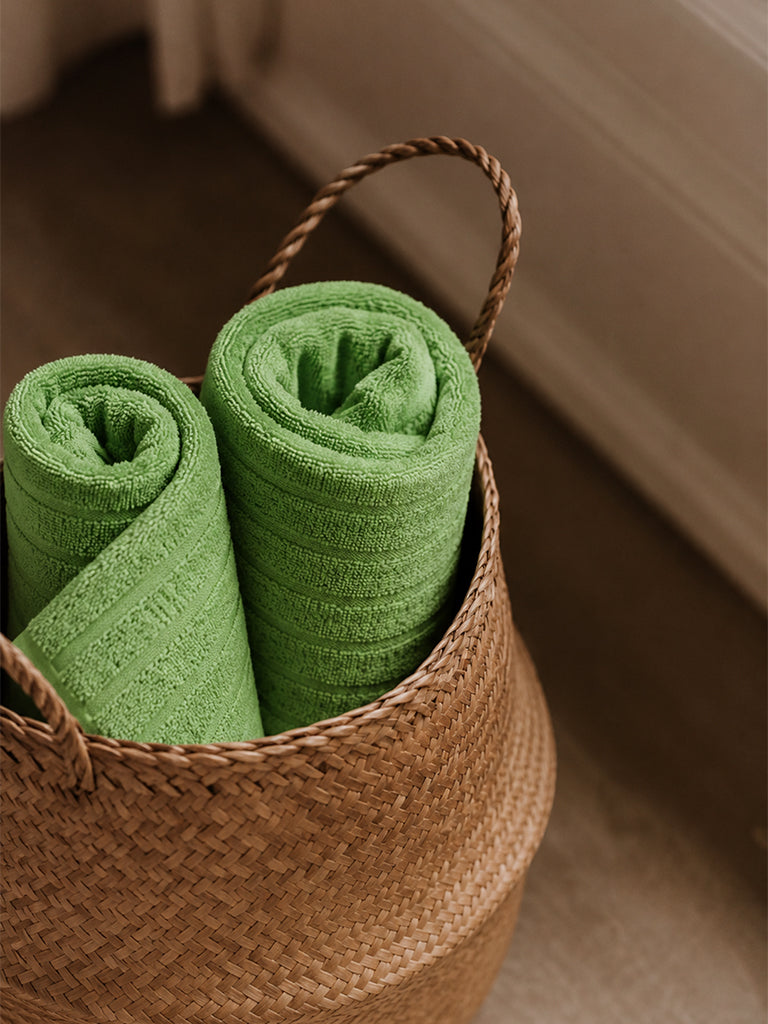 Westside Home Light Green Self-Striped Face Towels (Set of 2)