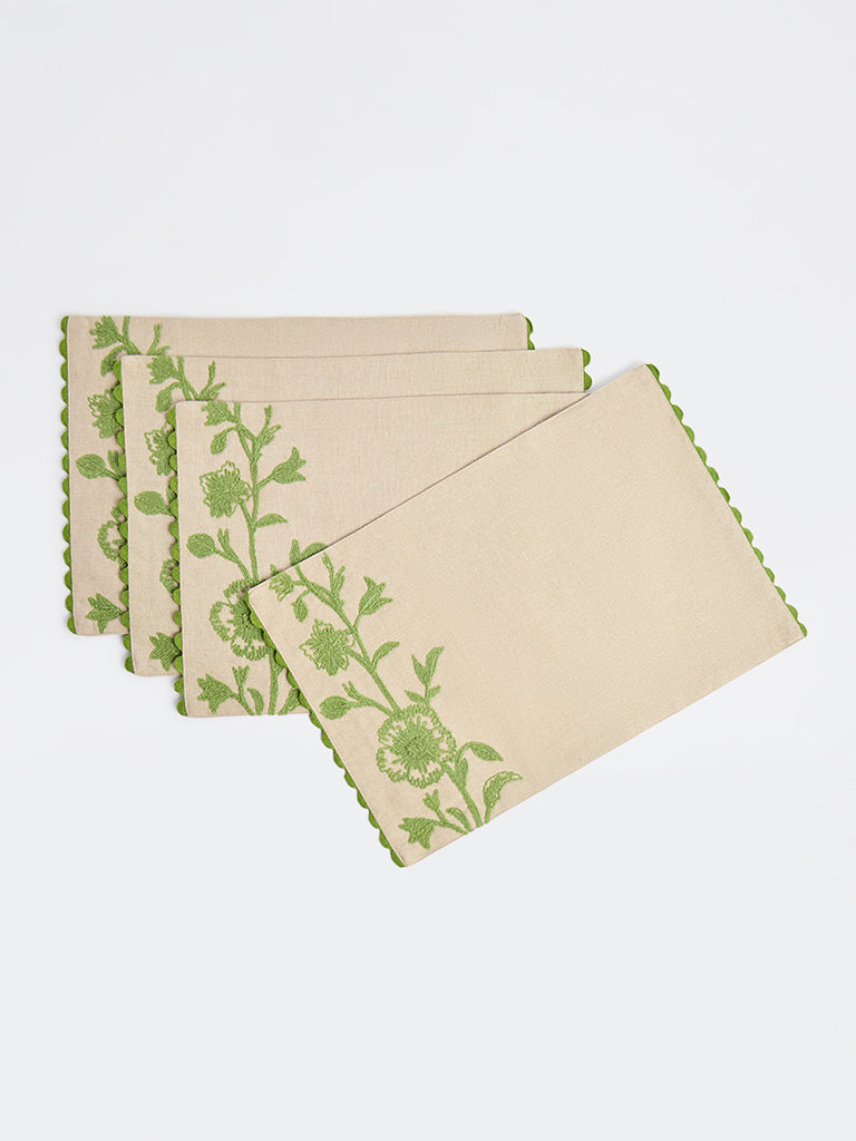 Westside Home Beige Floral Embroidered Placemats (Set of 4)