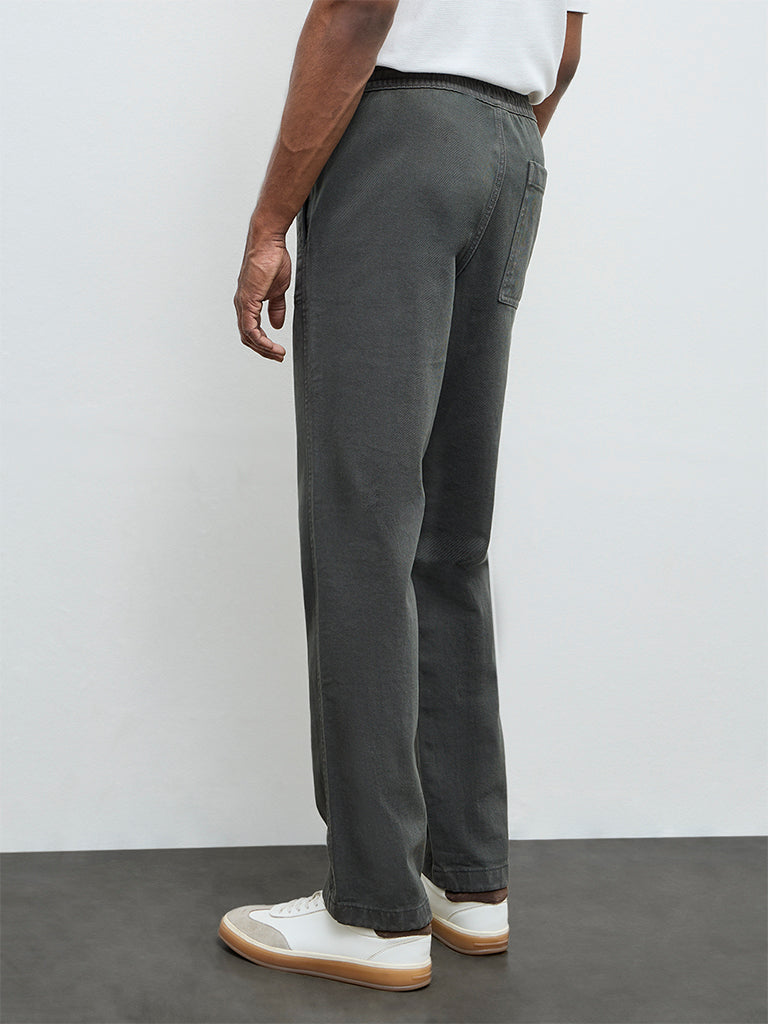 WES Casuals Olive Solid Relaxed-Fit Mid-Rise Cotton Chinos