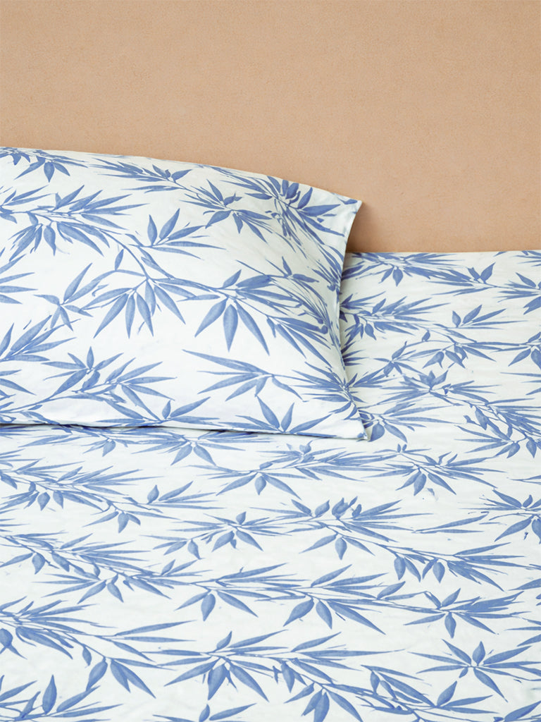 Westside Home Blue Bamboo Leaf Printed King Bed Sheet Set