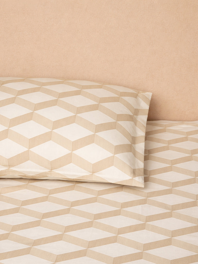 Westside Home Beige Rhombus Printed Fitted King Bed Sheet Set