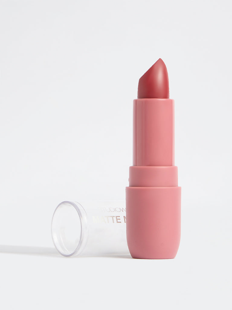 Studiowest Matte Mood Dream NP-01 Lipstick - 4.2 GM