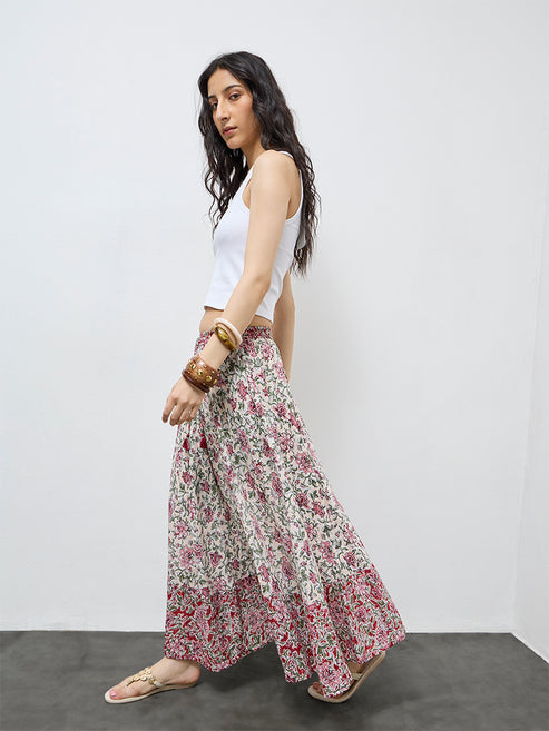 Online Only - Bombay Paisley Online Only - Bombay Paisley