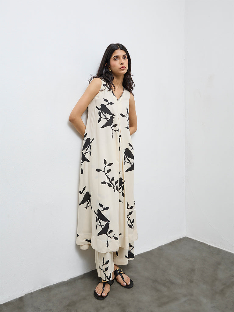 Utsa Off-White Foliage Design A-Line Kurta