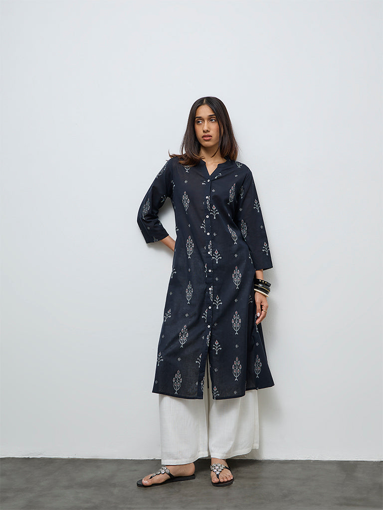 Utsa Black Ikat Printed Cotton-Blend A-Line Kurta