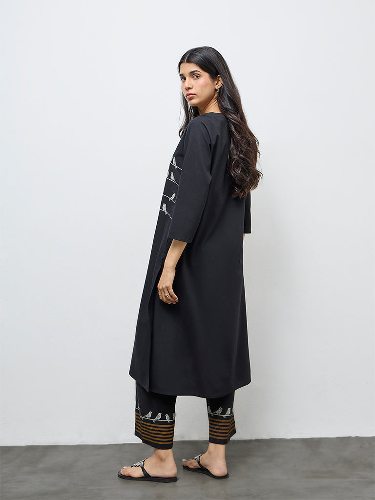 Utsa Black Colour-Block Cotton-Blend A-Line Kurta