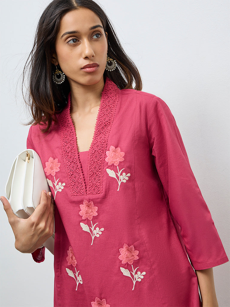 Utsa Magenta Floral Embroidered Cotton-Blend A-Line Kurta