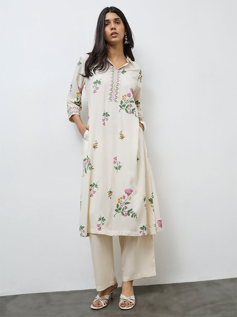 Utsa Off-White Floral Printed A-Line Kurta