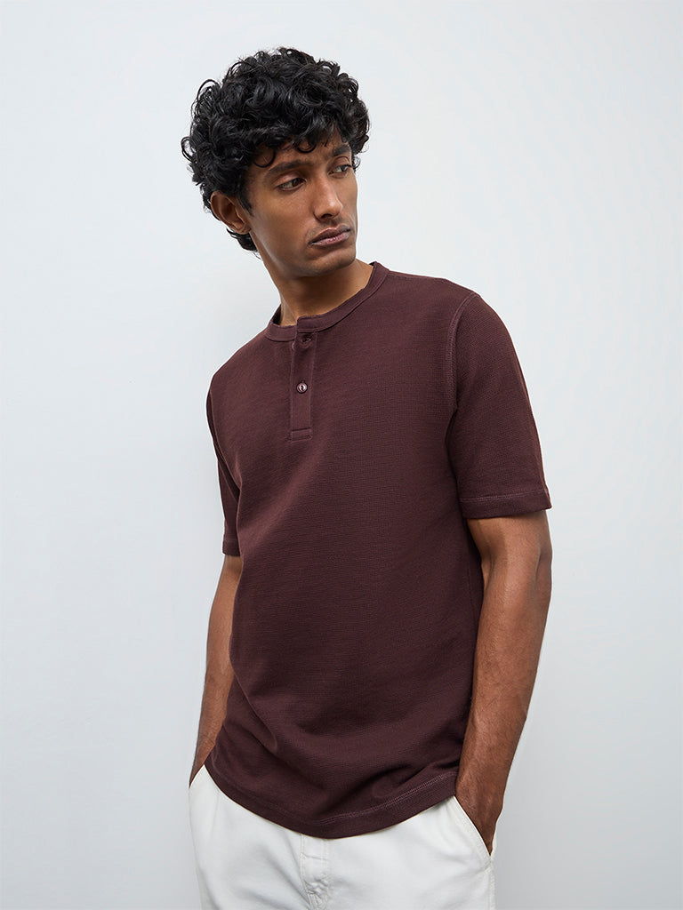 WES Casuals Dark Brown Textured Relaxed Fit Cotton-Blend T-Shirt