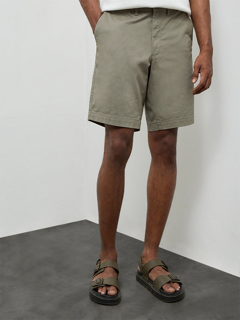 WES Casuals Olive Relaxed-Fit Mid-Rise Cotton-Blend Shorts