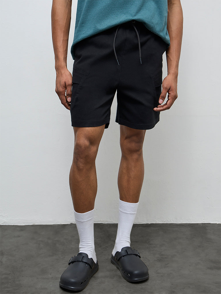 Nuon Black Solid Relaxed-Fit Mid-Rise Cotton-Blend Shorts