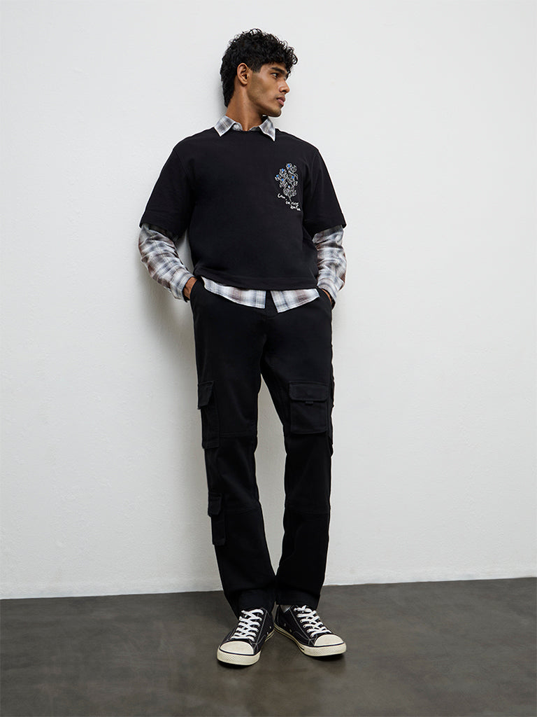 Nuon Black Relaxed-Fit Mid-Rise Cotton-Blend Cargo Pants
