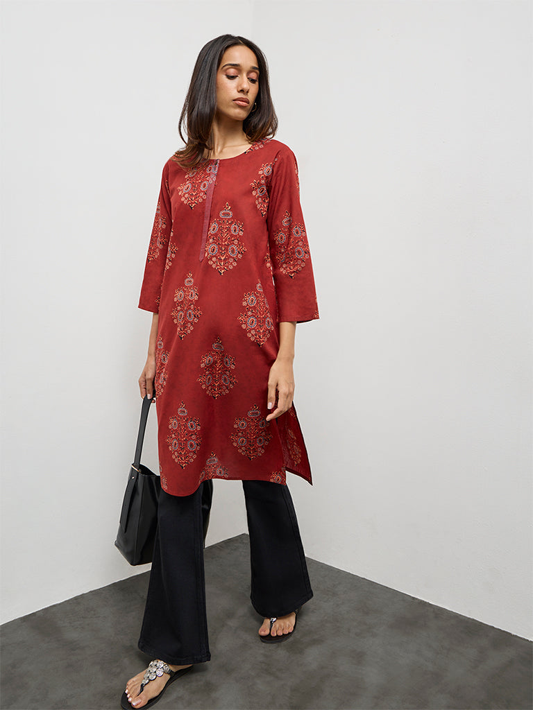 Utsa Maroon Botanical Design Cotton Straight Kurta