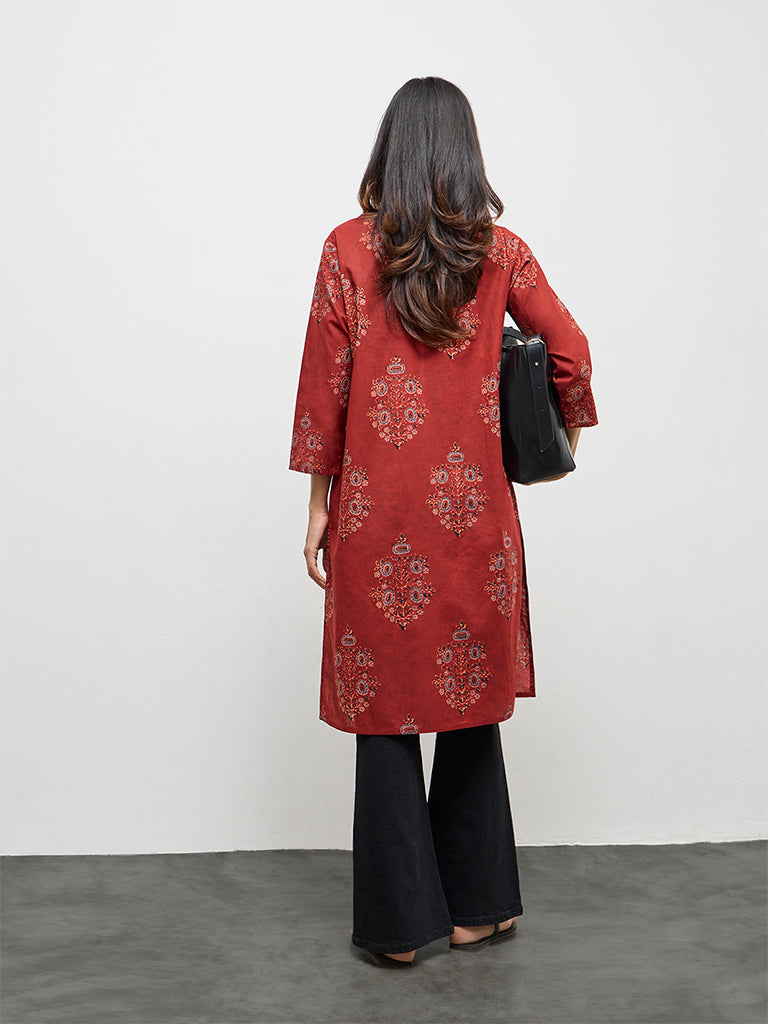 Utsa Maroon Botanical Design Cotton Straight Kurta