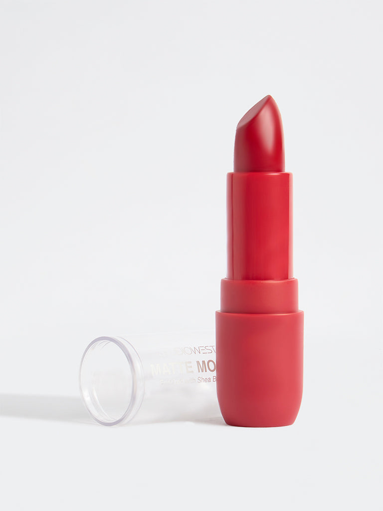 Studiowest Matte Mood Sizzle R-01 Lipstick - 4.2 GM