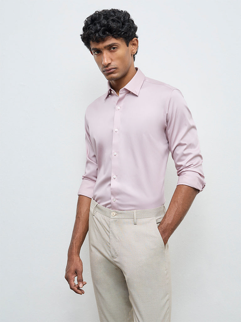 WES Formals Dusty Pink Solid Slim-Fit Cotton Shirt
