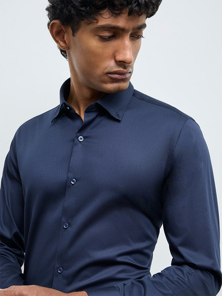 WES Formals Navy Solid Slim-Fit Cotton Shirt