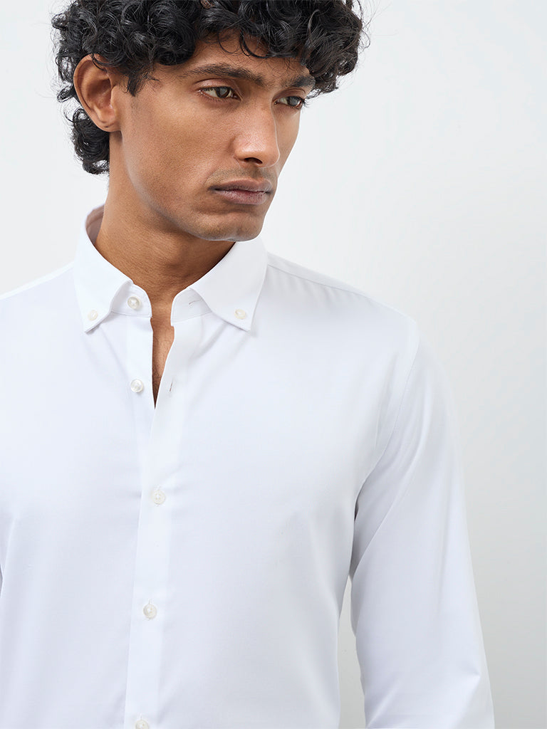WES Formals White Solid Slim-Fit Cotton Shirt