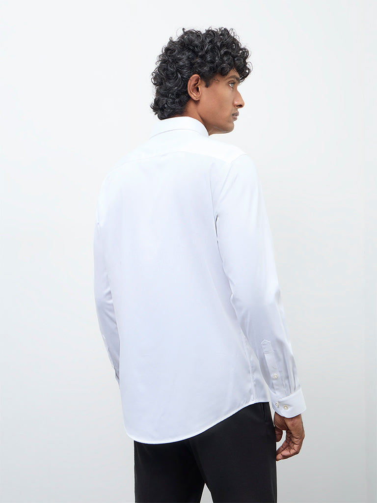 WES Formals White Solid Slim-Fit Cotton Shirt