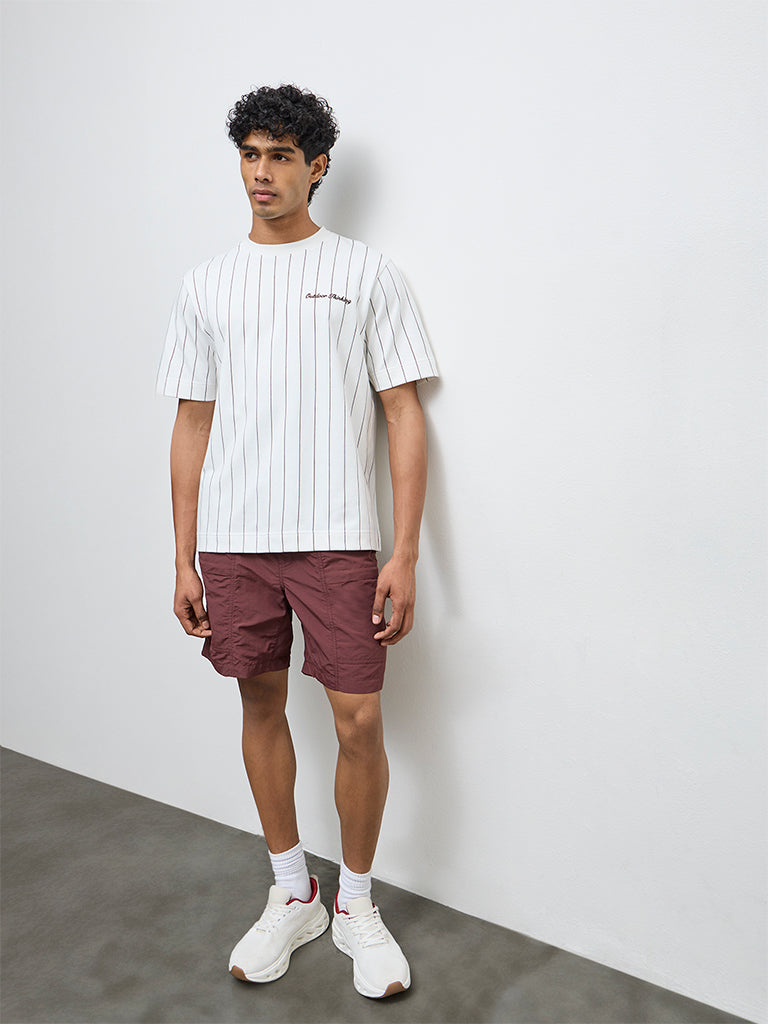 Nuoflexx White Striped Relaxed-Fit T-Shirt