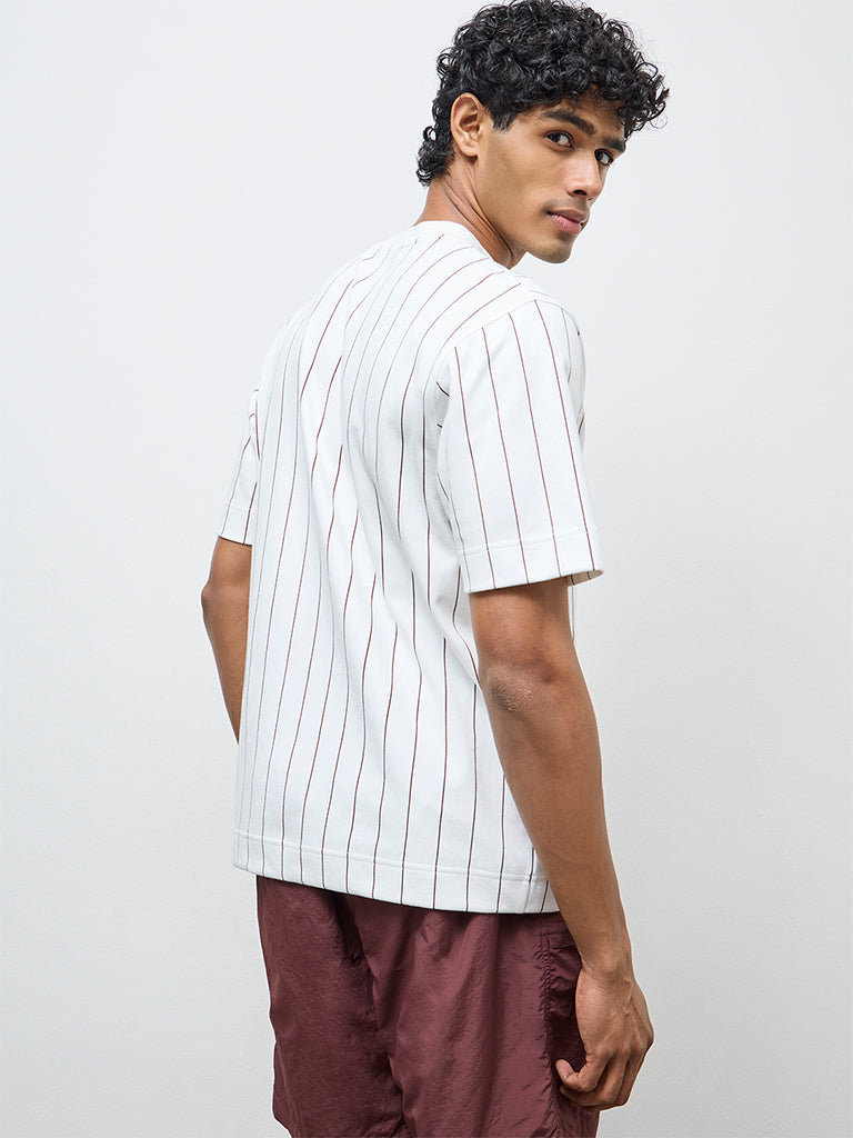 Nuoflexx White Striped Relaxed-Fit T-Shirt