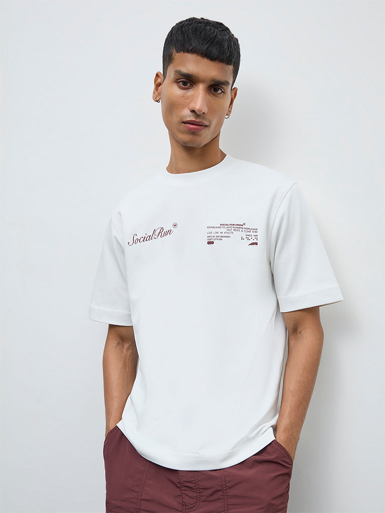 Nuoflexx Off-White Text Relaxed-Fit Cotton-Blend T-Shirt